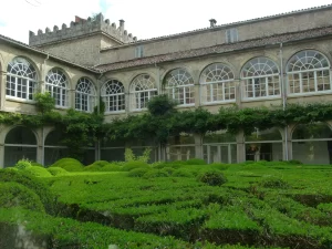 Recepción del Pazo de  San Lorenzo, con sus majestuosos jardines. fotografía por © jardingalicia.com